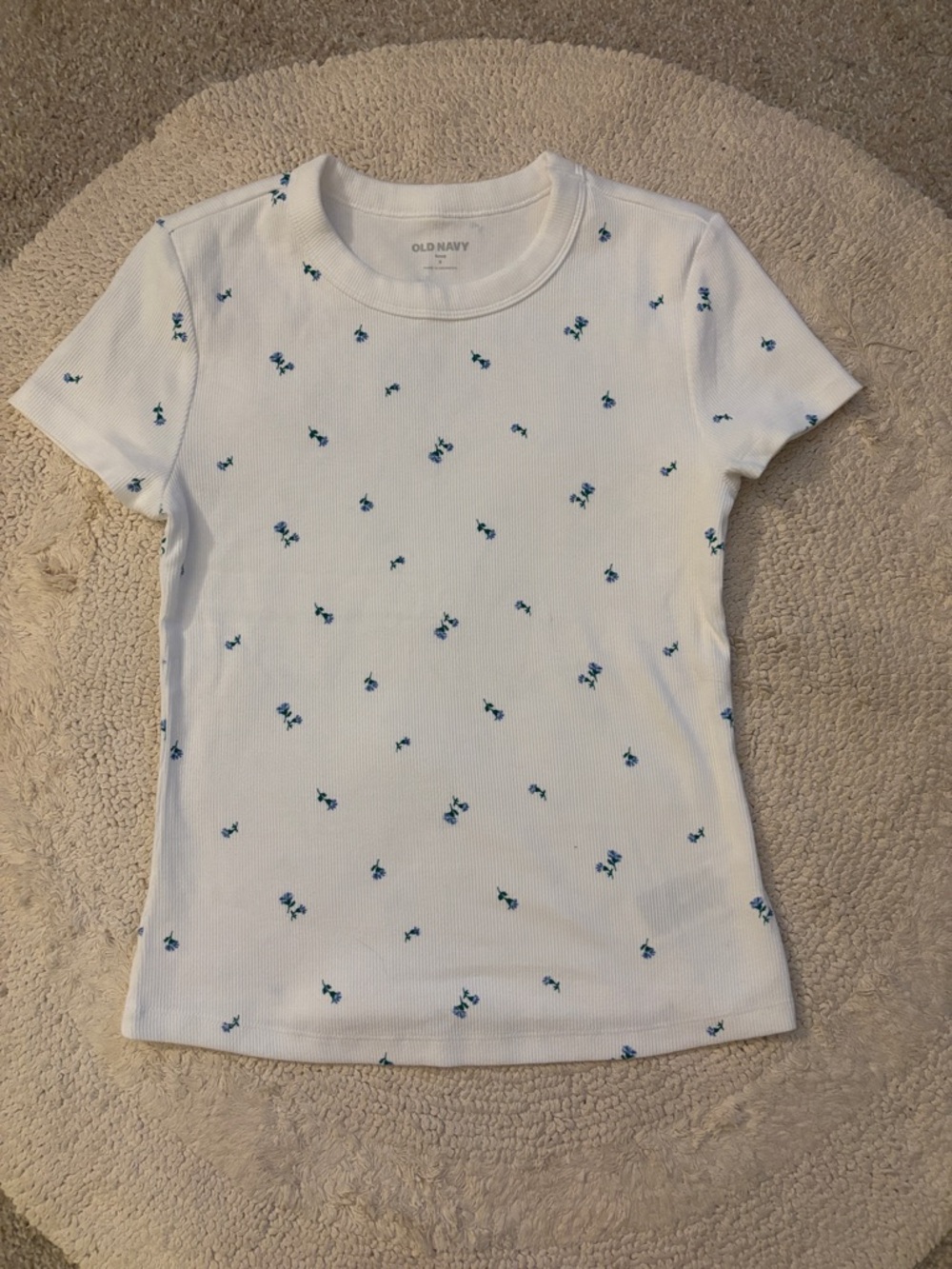 Floral short sleeve top